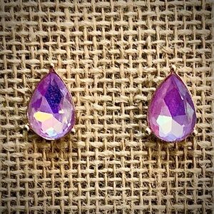 NWT Claire's Radiant Light Purple/Pink  Teardrop Earrings